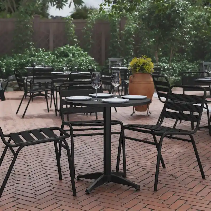 27.5  Round Aluminum Smooth Top Indoor-Outdoor Table with Base