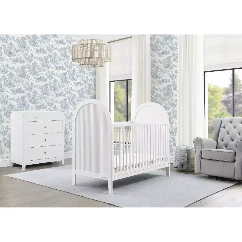 Delta Children Eloise 4-in-1 Convertible Crib - Greenguard Gold Certified