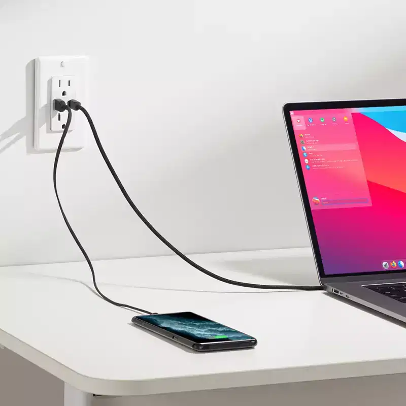 VEVOR USB Wall Outlet, 24 W 15A Tamper Resistant Electrical Outlet with 1 Type C & 1 Type A Ports, 2 Three-prong AC Outlets, White